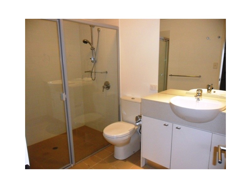 104/25 Dix Street, Redcliffe QLD 4020