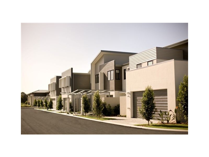 2 Inland Dr,, Tugun QLD 4224