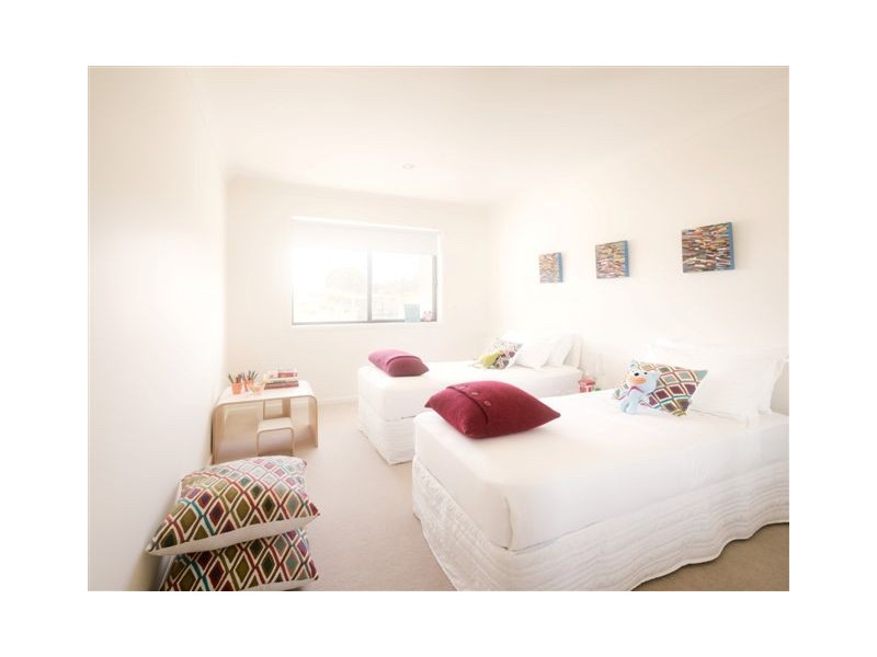 2 Inland Dr,, Tugun QLD 4224