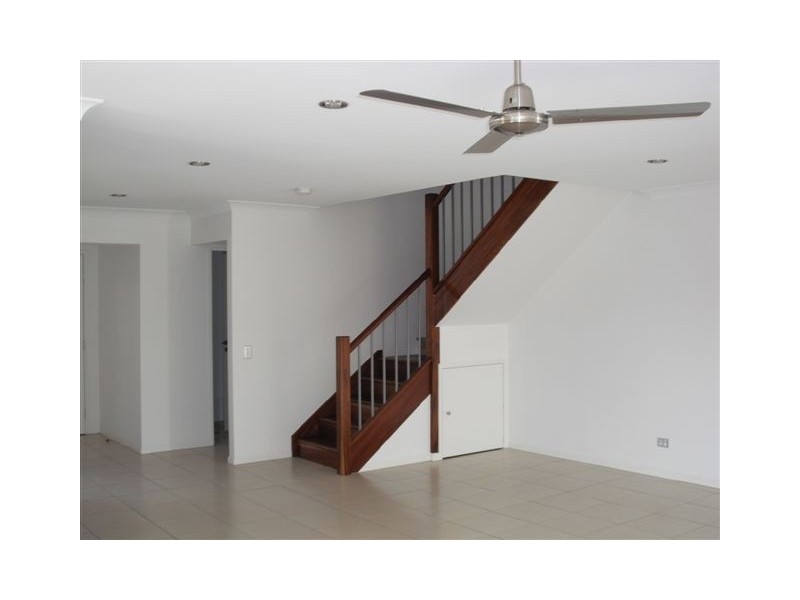 110 Tours Way, Burleigh Waters QLD 4220