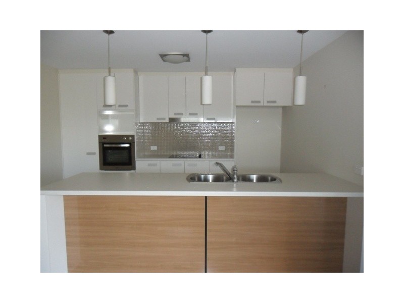 7/1 Sydney Street, Redcliffe QLD 4020