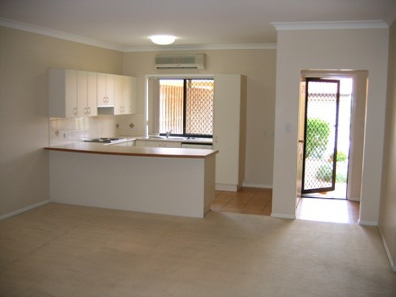 250 Sumners Road, Riverhills QLD 4074