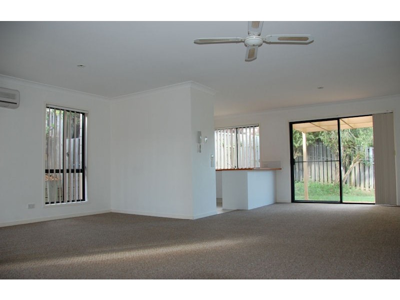 24 Amsonia Court,, Arundel QLD 4214