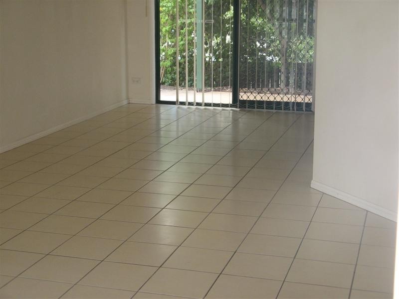 21/1 Highridge Road,, Springfield QLD 4300