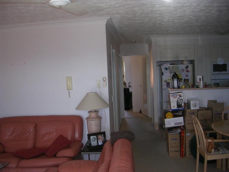 2105 GOLD COAST HWY, Miami QLD 4220