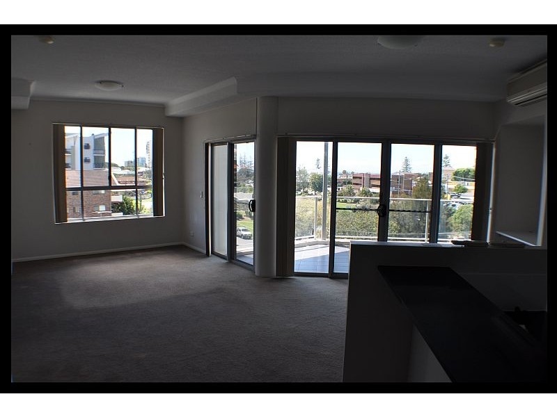 15/1 McNaughton Street, Redcliffe QLD 4020