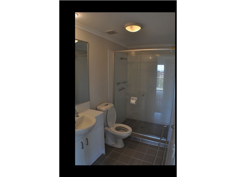 15/1 McNaughton Street, Redcliffe QLD 4020