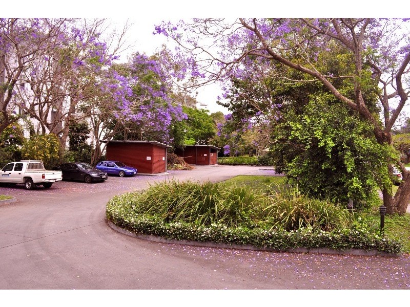 35/2 Campbell St, Toowong QLD 4066