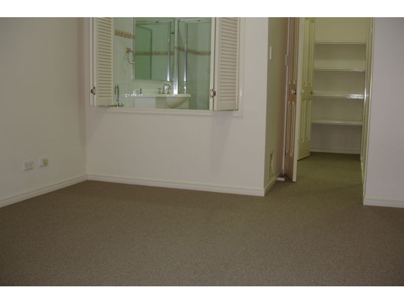 88-98 Limetree Parade,, Runaway Bay QLD 4216