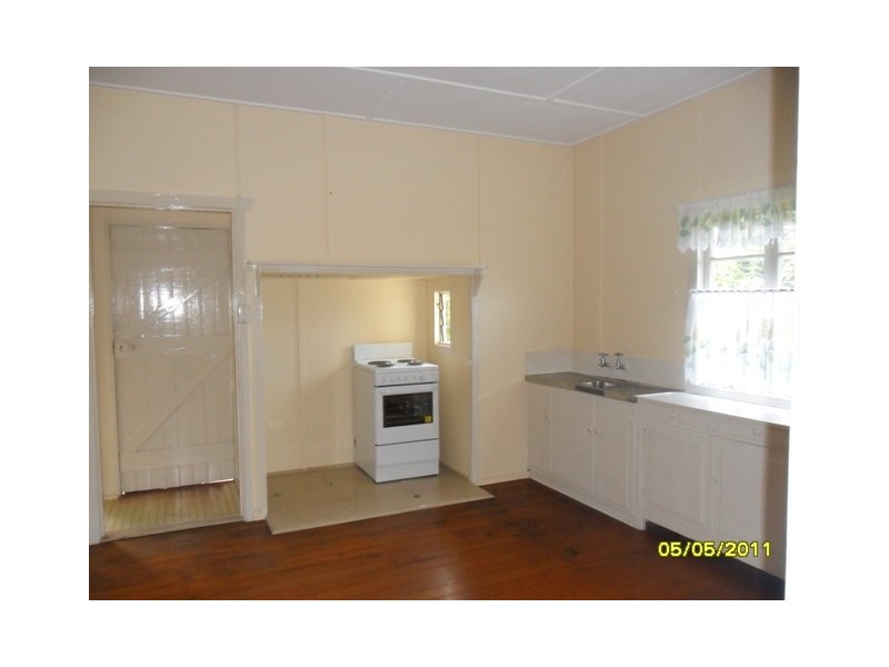 30 Hardiman Street, Woody Point QLD 4019