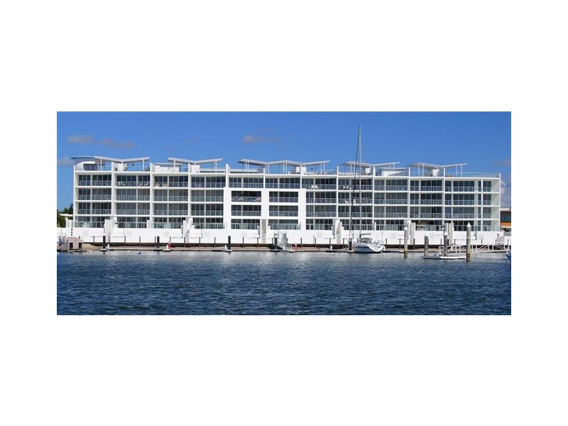 11 Nicklin Way, Minyama QLD 4575