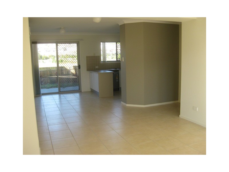 Pacific Pines QLD 4211