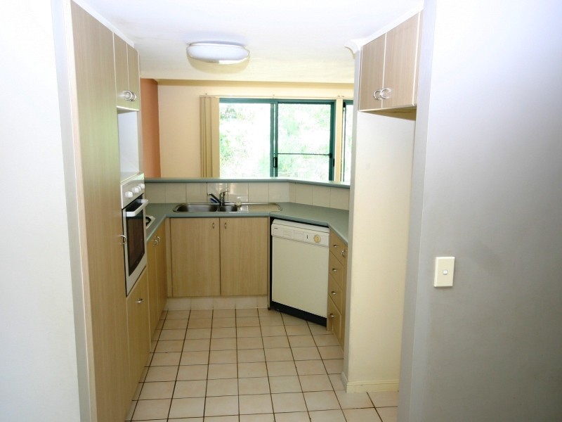 26/19 Santa Barbara Road, Hope Island QLD 4212