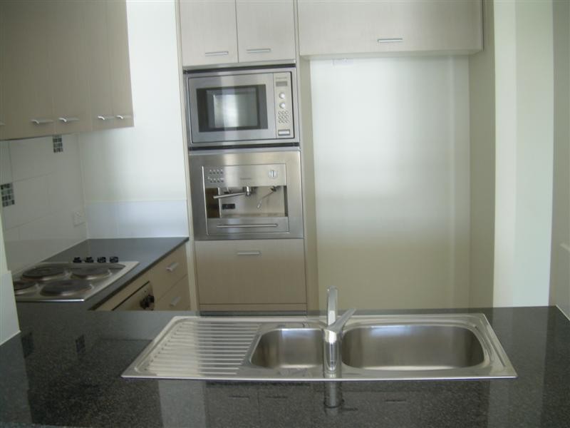 58/4 Grand Parade, Kawana Island QLD 4575