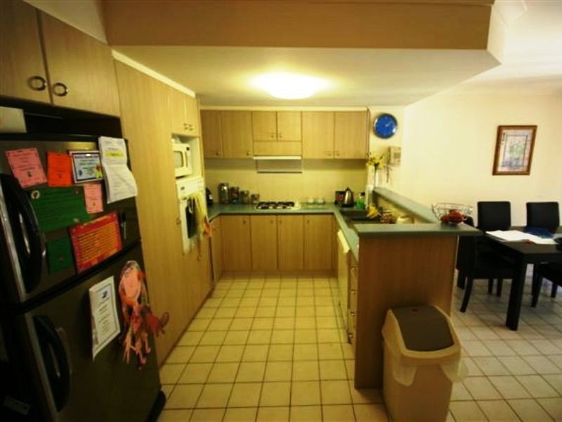 7/19 Santa Barbara Road, Hope Island QLD 4212