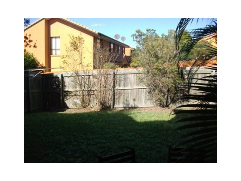 10/250 Sumners Road, Riverhills QLD 4074