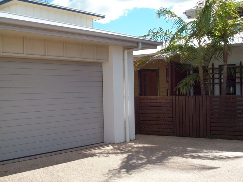 1/9 Suzanne Close, Mudjimba QLD 4564