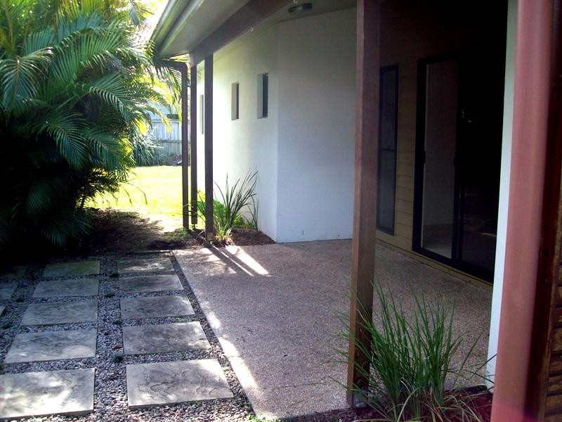 1/9 Suzanne Close, Mudjimba QLD 4564
