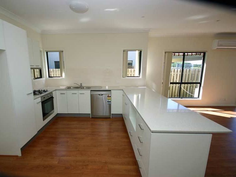 92/19 Santa Barbara Road, Hope Island QLD 4212