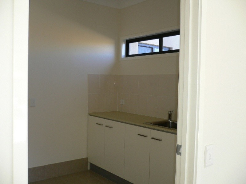 92/19 Santa Barbara Road, Hope Island QLD 4212