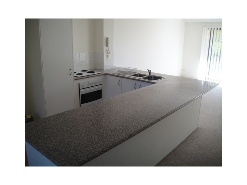 18/170 High St, Southport QLD 4215