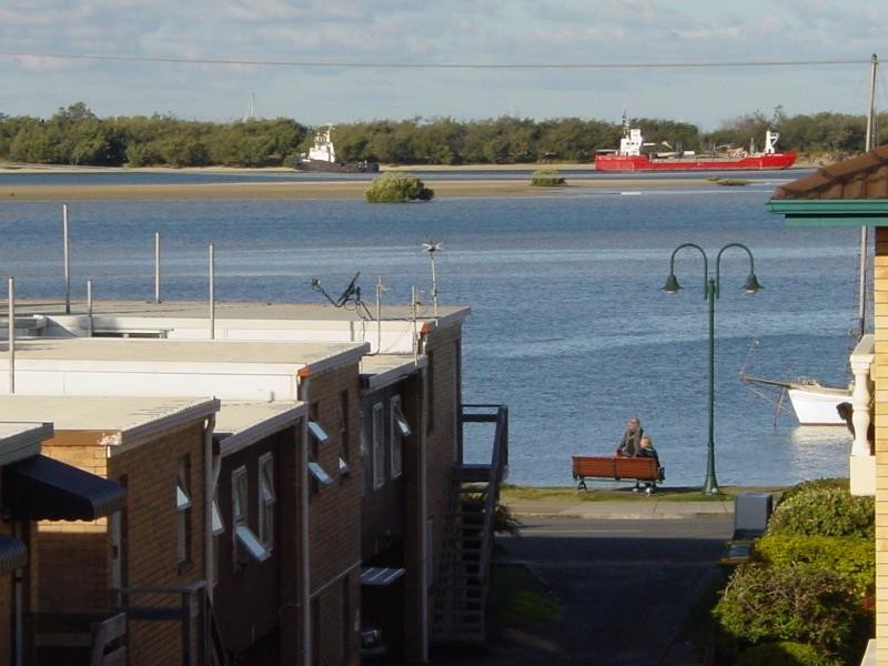 14/103 – 105 Frank Street, Labrador QLD 4215