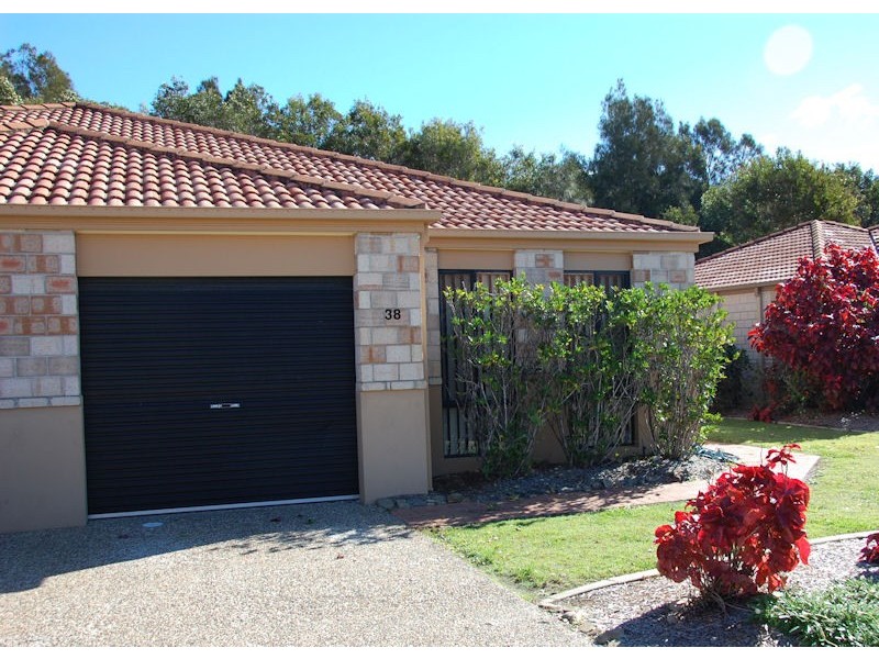 38/24 Amsonia Court,, Arundel QLD 4214