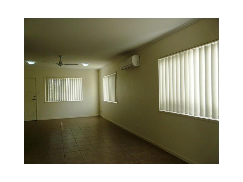 0122/1 Elsie Street, Kallangur QLD 4503