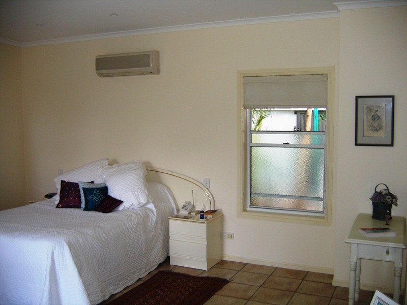 12 Bayswater Court, Sandstone Point QLD 4511