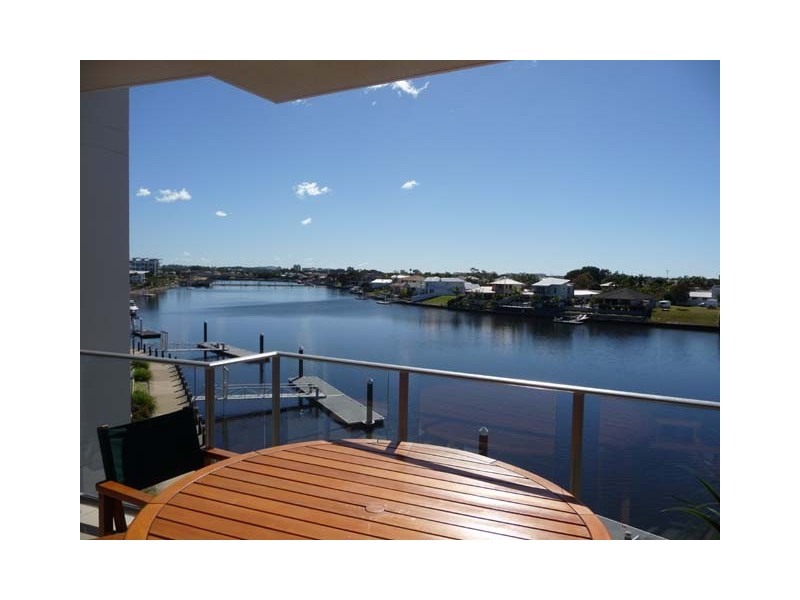 31/7 Grand Parade, Kawana Island QLD 4575