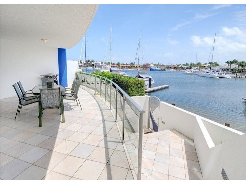 13 Nicklin Way, Minyama QLD 4575