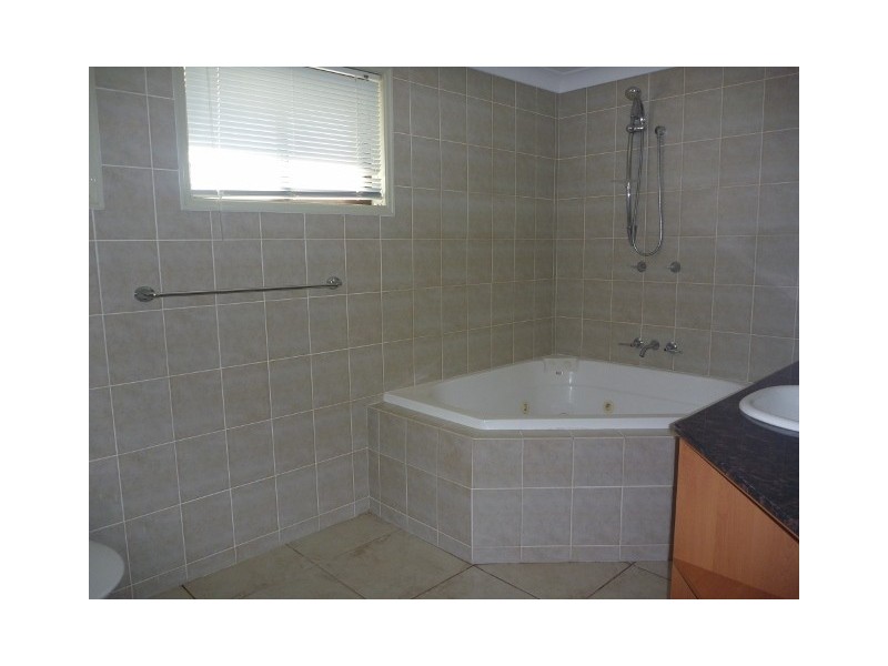Benowa QLD 4217