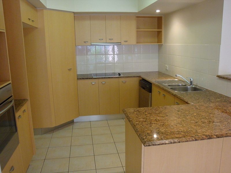 21/480 Christine Avenue, Robina QLD 4226