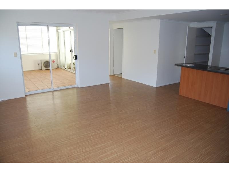 68/44 Chermside Street, Teneriffe QLD 4005