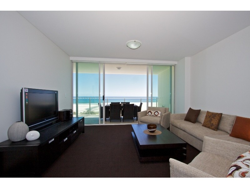 505/2 Creek Street, Coolangatta QLD 4225