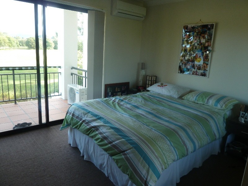 2/22-34 Glenside Drive, Robina QLD 4226