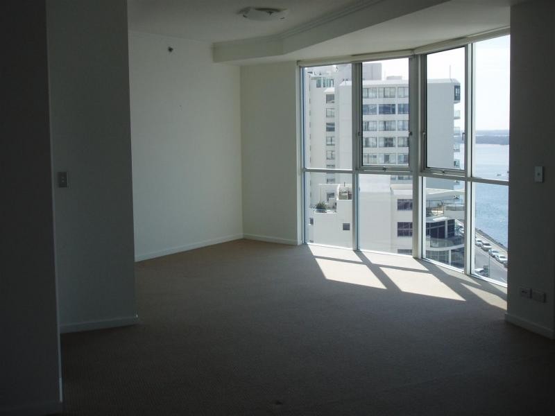 300 Marine Parade, Labrador QLD 4215