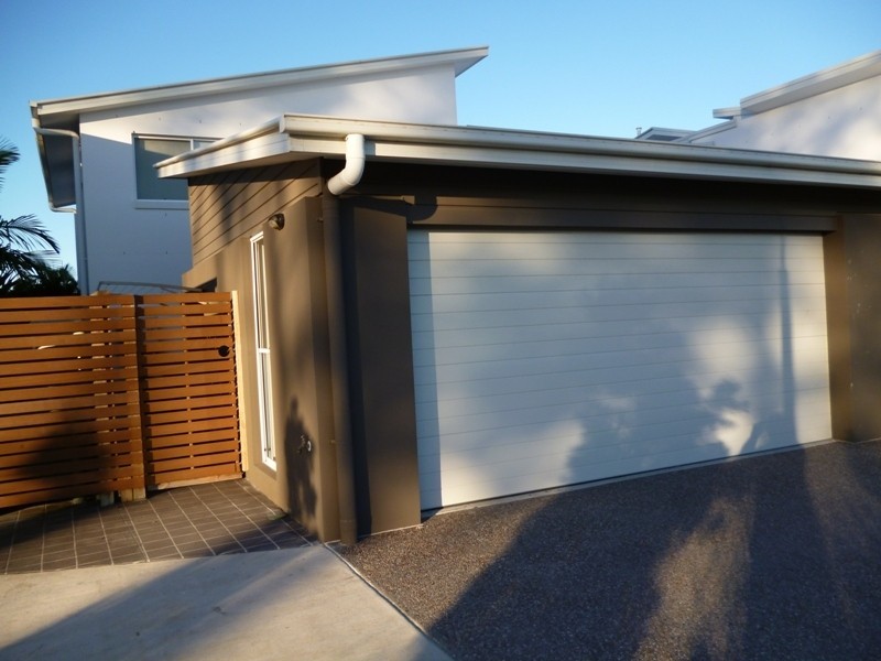 110 Tours Way, Burleigh Waters QLD 4220