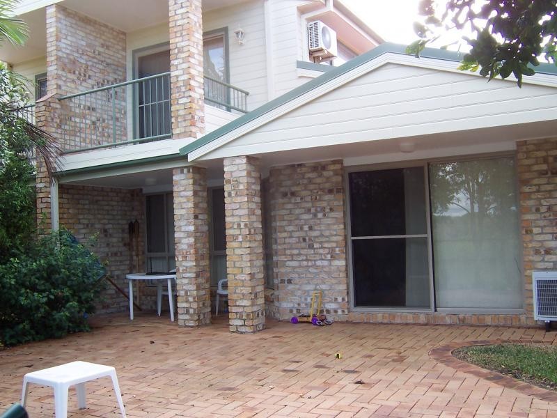 08/4 Koala Town Rd, Upper Coomera QLD 4209