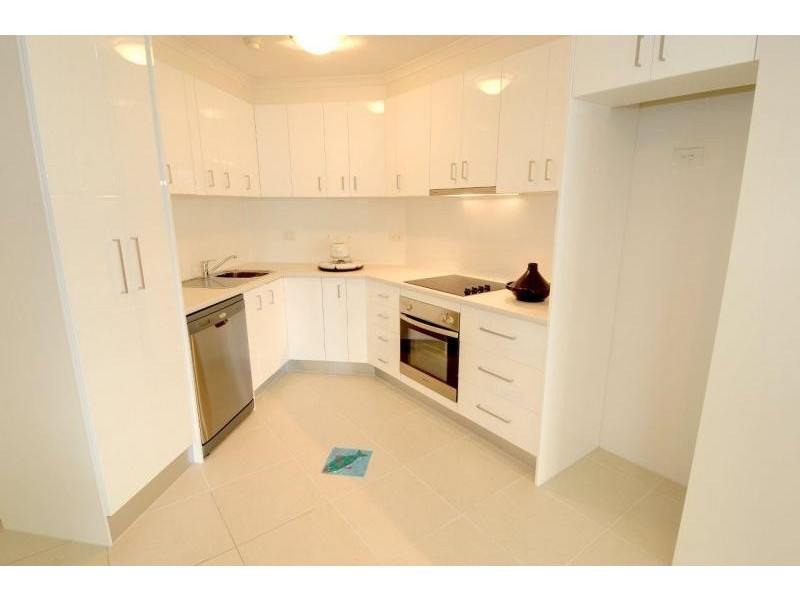 3/12 Parker St, Maroochydore QLD 4558