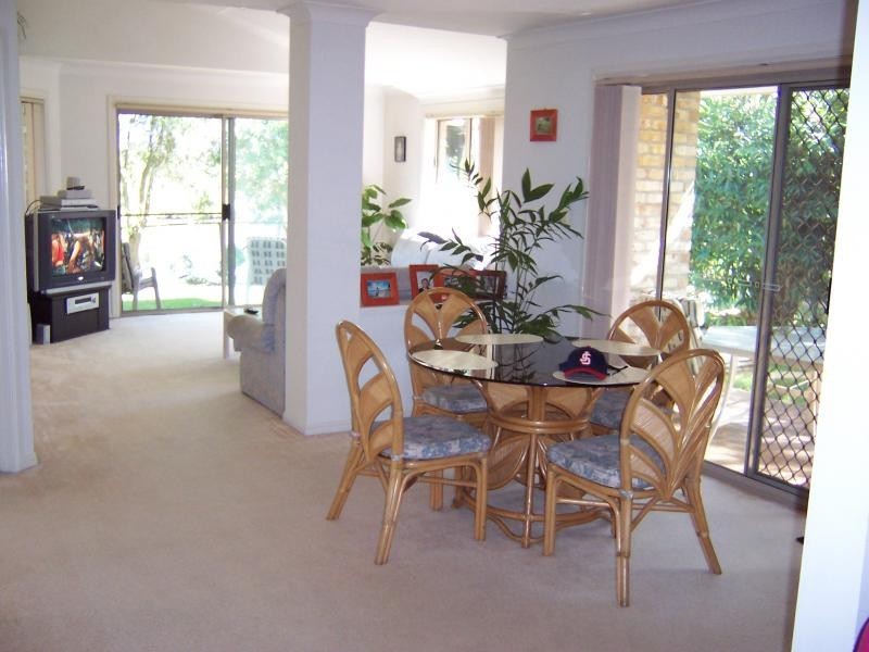 06/4 Koala Town Rd, Upper Coomera QLD 4209