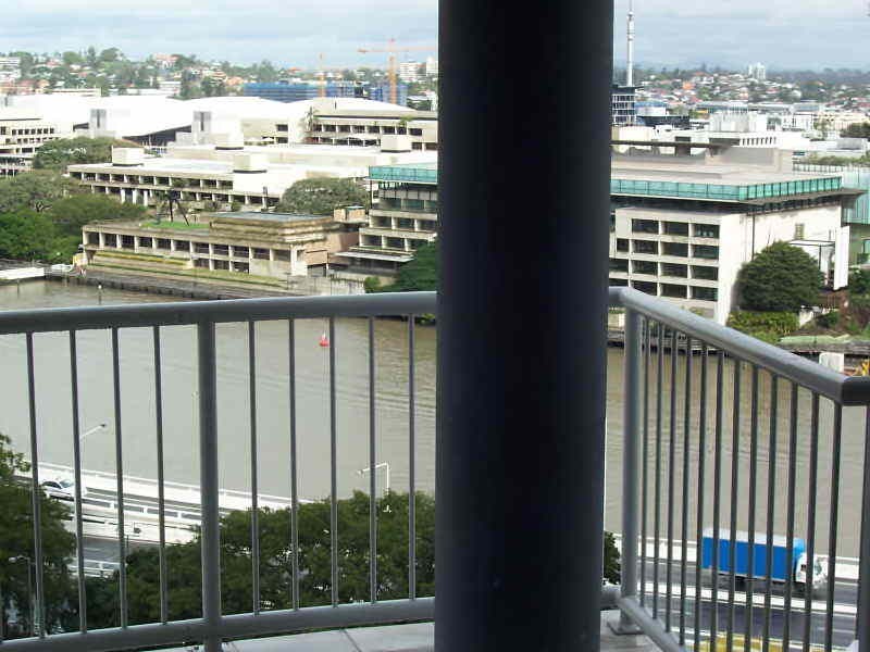 10/30 Tank Street, Brisbane QLD 4000