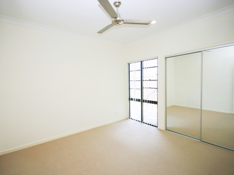 84/19 Santa Barbara Road, Hope Island QLD 4212