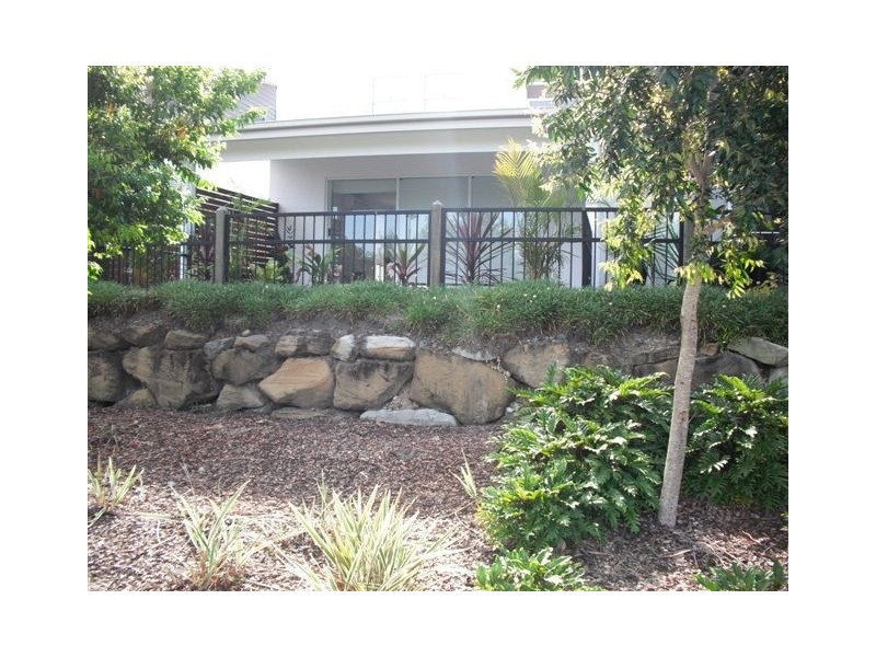 100/110 Tours Way, Burleigh Waters QLD 4220