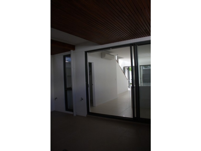 099/9 Moores Cres, Varsity Lakes QLD 4227