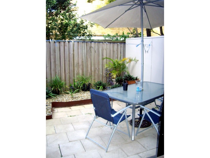 63/7 Elliott St, Surfers Paradise QLD 4217