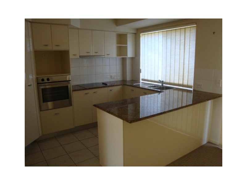 53/480 Christine Avenue, Robina QLD 4226