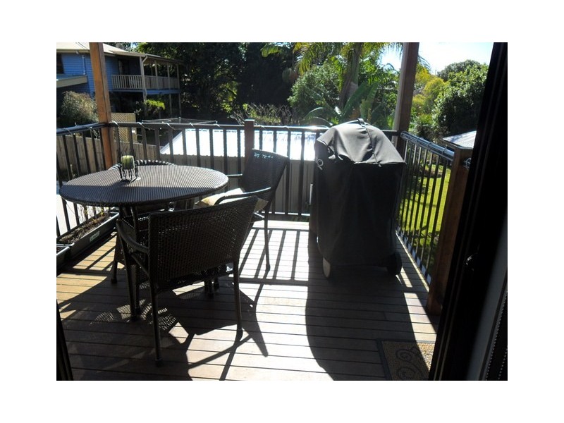 1/1 a Navua Avenue, Aspley QLD 4034
