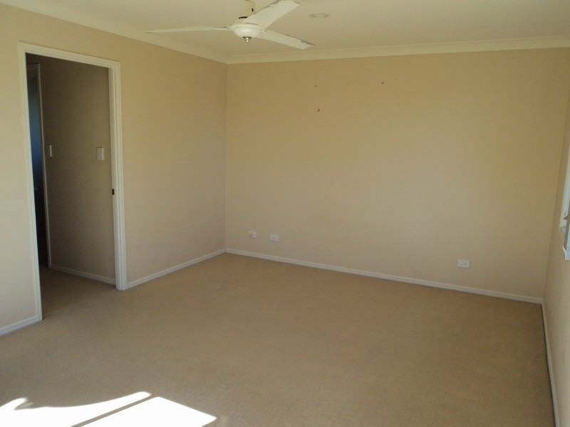 20 Tracey Cres, Varsity Lakes QLD 4227