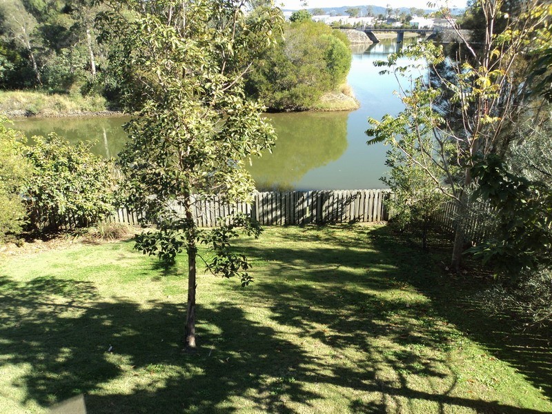 20 Tracey Cres, Varsity Lakes QLD 4227